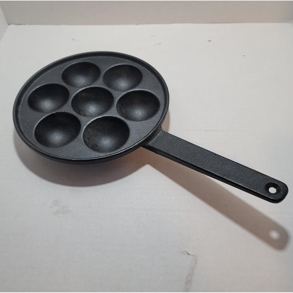 Vintage Cast Iron Aebleskiver Pan 7-Hole Danish Pancake Puffs Egg Poacher